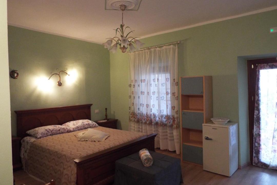 Photo of Bedroom in Pettinengo