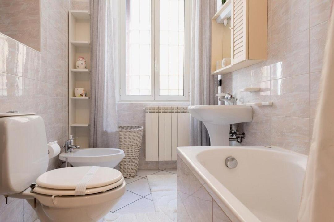 Photo of Bathroom in Intra