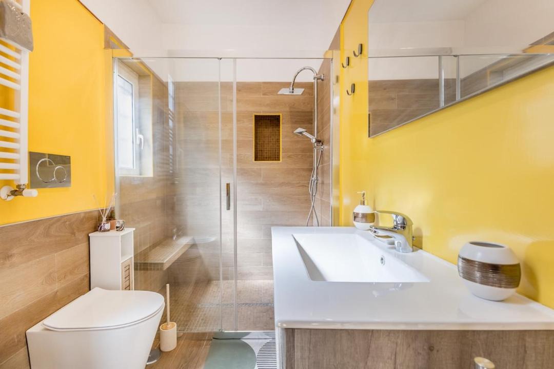 Photo of Bathroom in Quartiere XXIX Ponte Mammolo