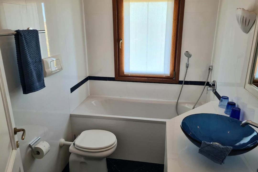 Photo of Bathroom in Cannigione
