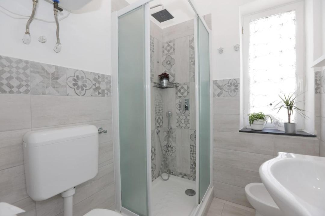 Photo of Bathroom in Lagaccio