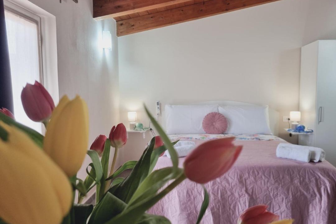 Photo of Bedroom in Le Castella