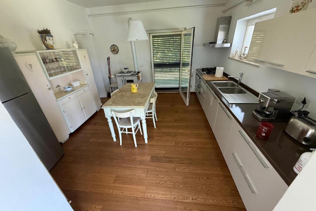 Photo of Kitchen in Venarotta