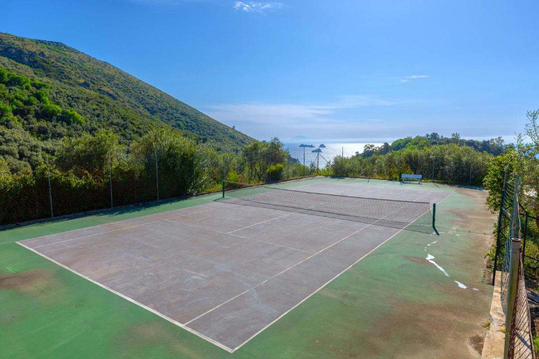 Photo of Outdoor in Sirenuse