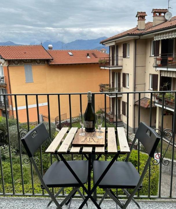 Photo of Patio Balcony in Stresa