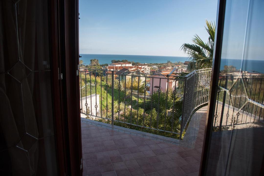 Photo of Patio Balcony in Badolato Marina