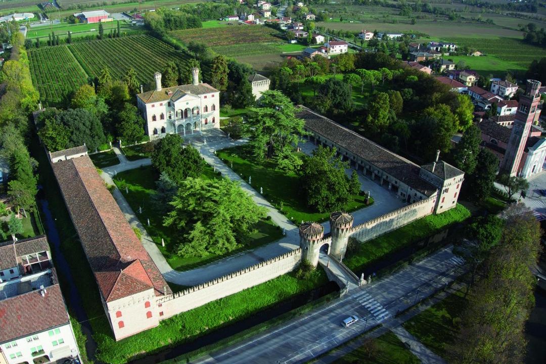 Photo of Buildings in Roncade