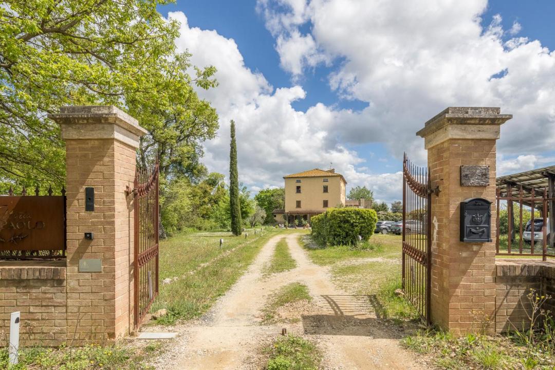 Photo of Others in Castelnuovo di Val di Cecina