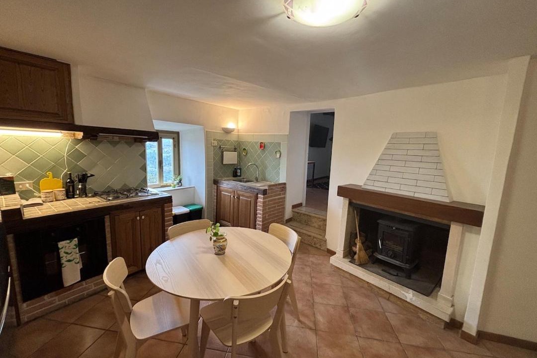 Photo of Kitchen in Penna in Teverina