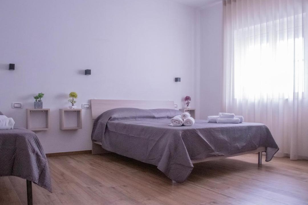 Photo of Bedroom in Le Castella