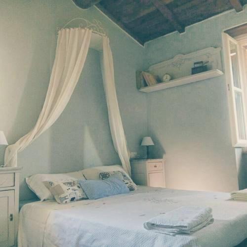Photo of Bedroom in Ascoli Piceno
