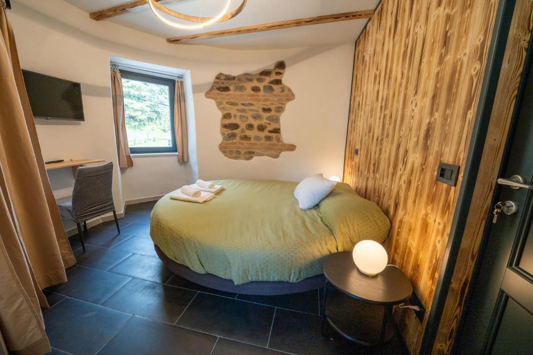 Photo of Bedroom in Licciana Nardi