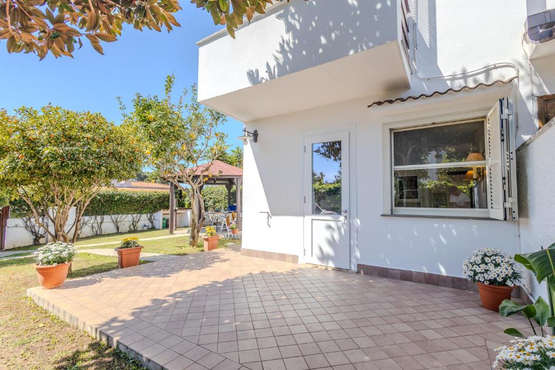 Photo of Patio Balcony in Latina Lido