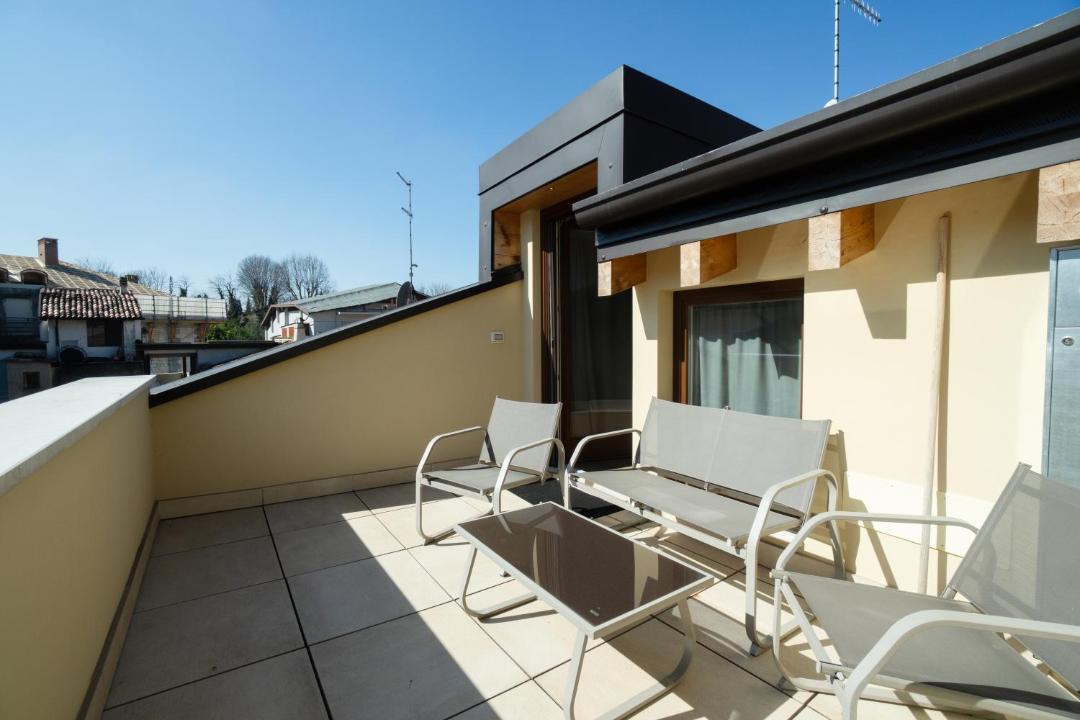 Photo of Patio Balcony in Peschiera del Garda City Centre