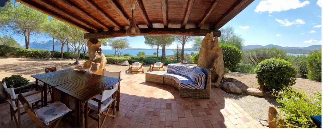 Photo of Patio Balcony in Porto Istana
