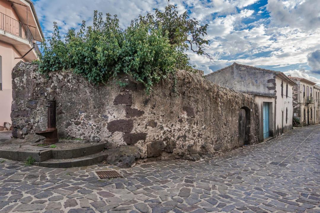 Photo of Buildings in Seneghe