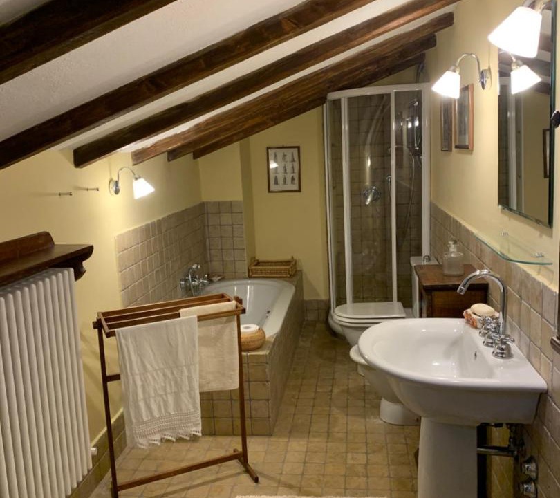 Photo of Bathroom in Gavi