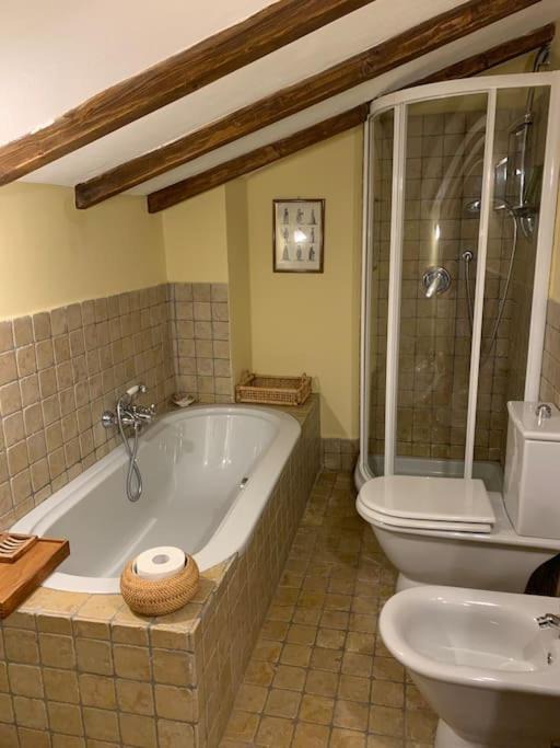 Photo of Bathroom in Gavi