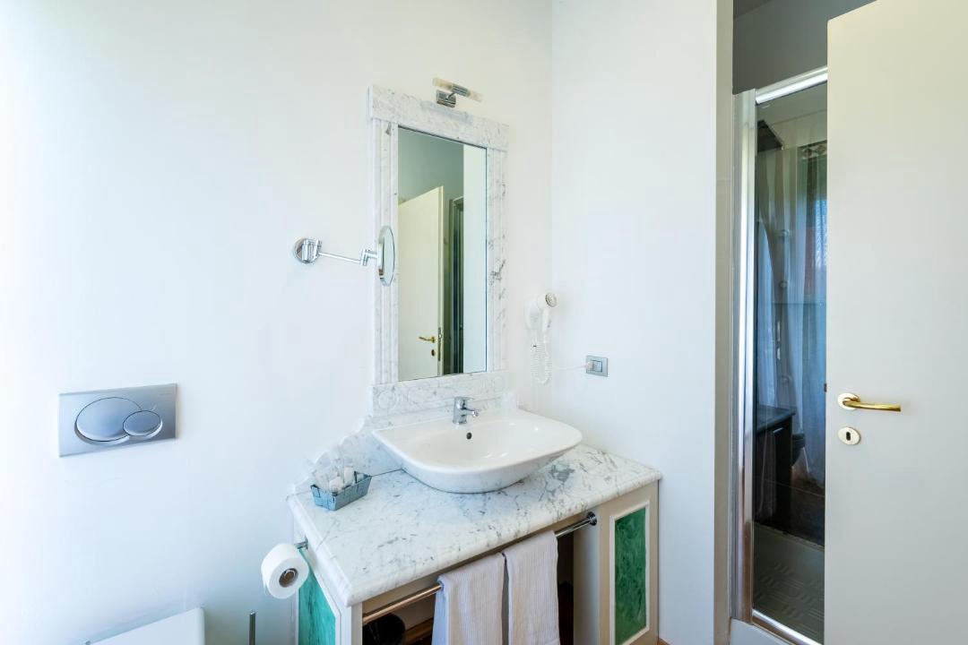Photo of Bathroom in Varano Borghi