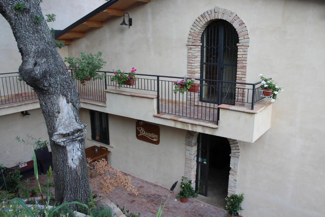 Photo of Patio Balcony in Cropalati