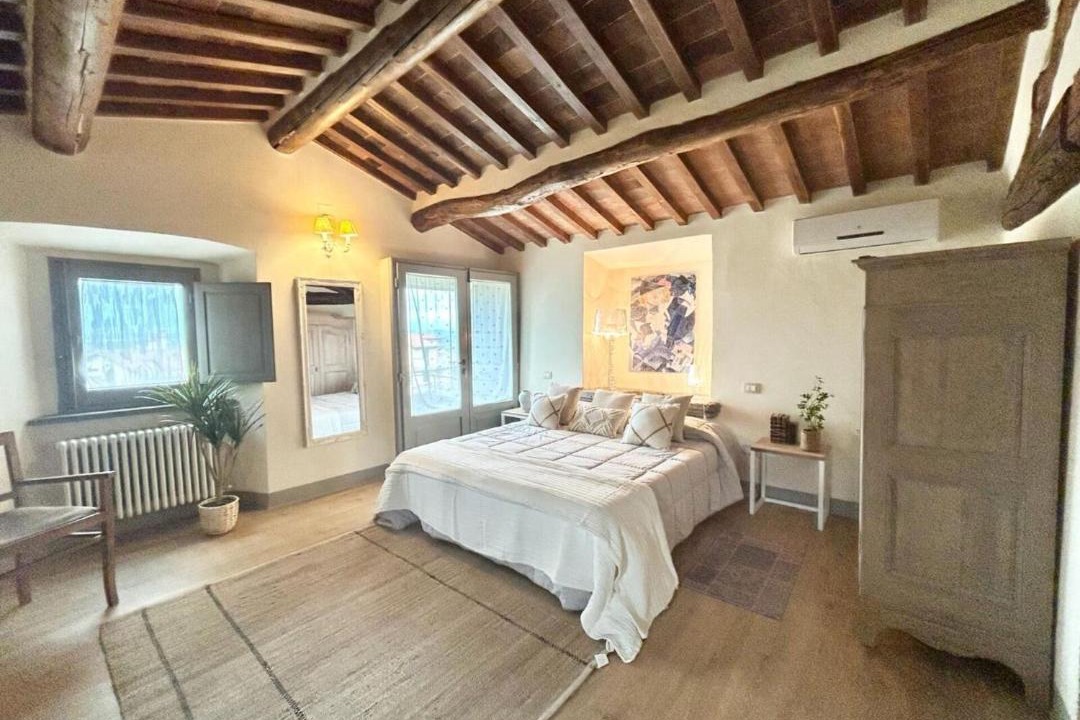Photo of Bedroom in Camucia