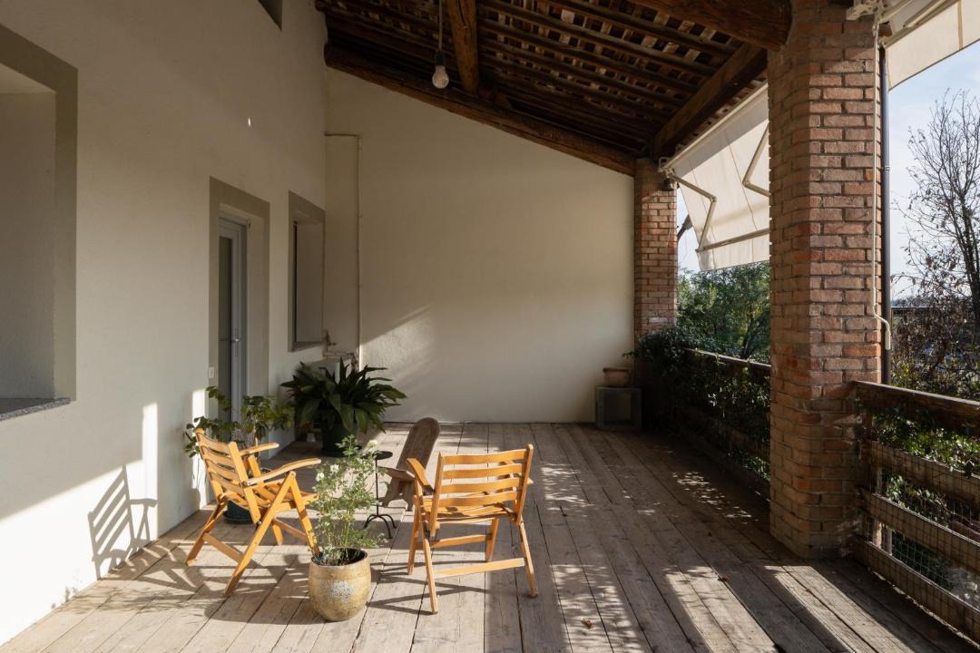 Photo of Patio Balcony in Telgate