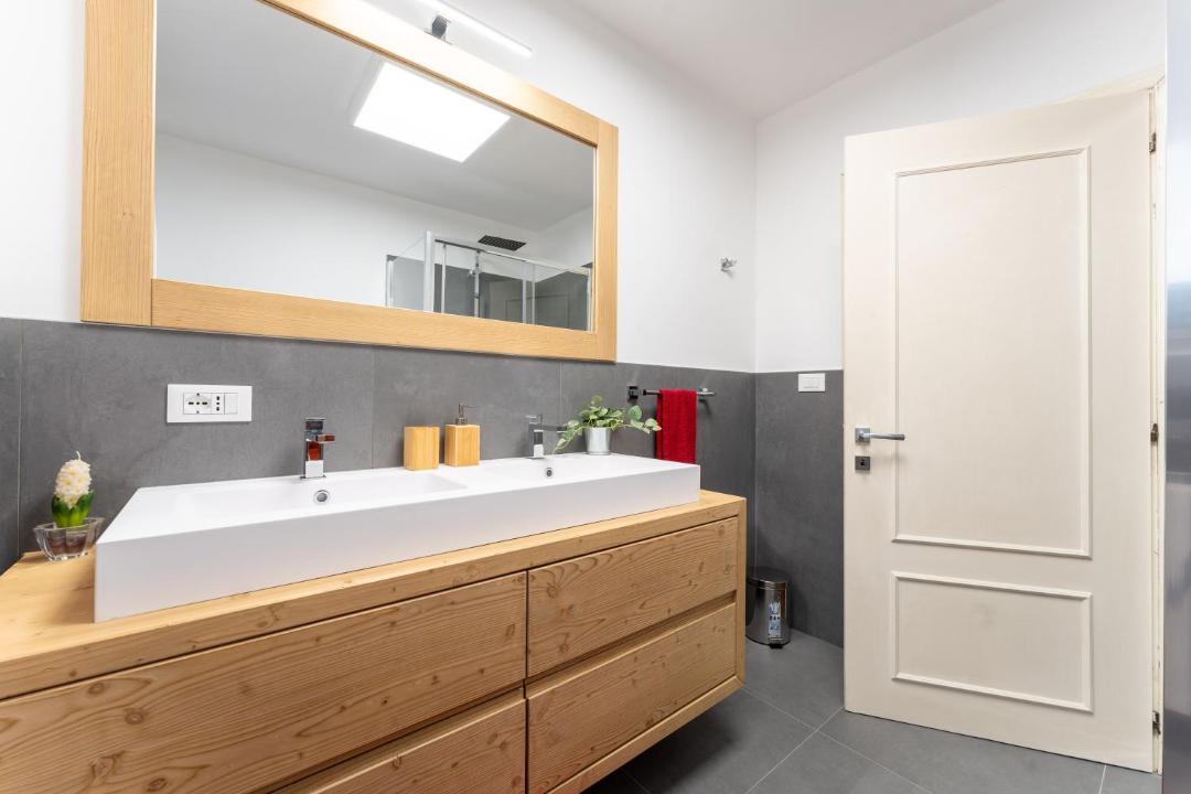 Photo of Bathroom in Roana