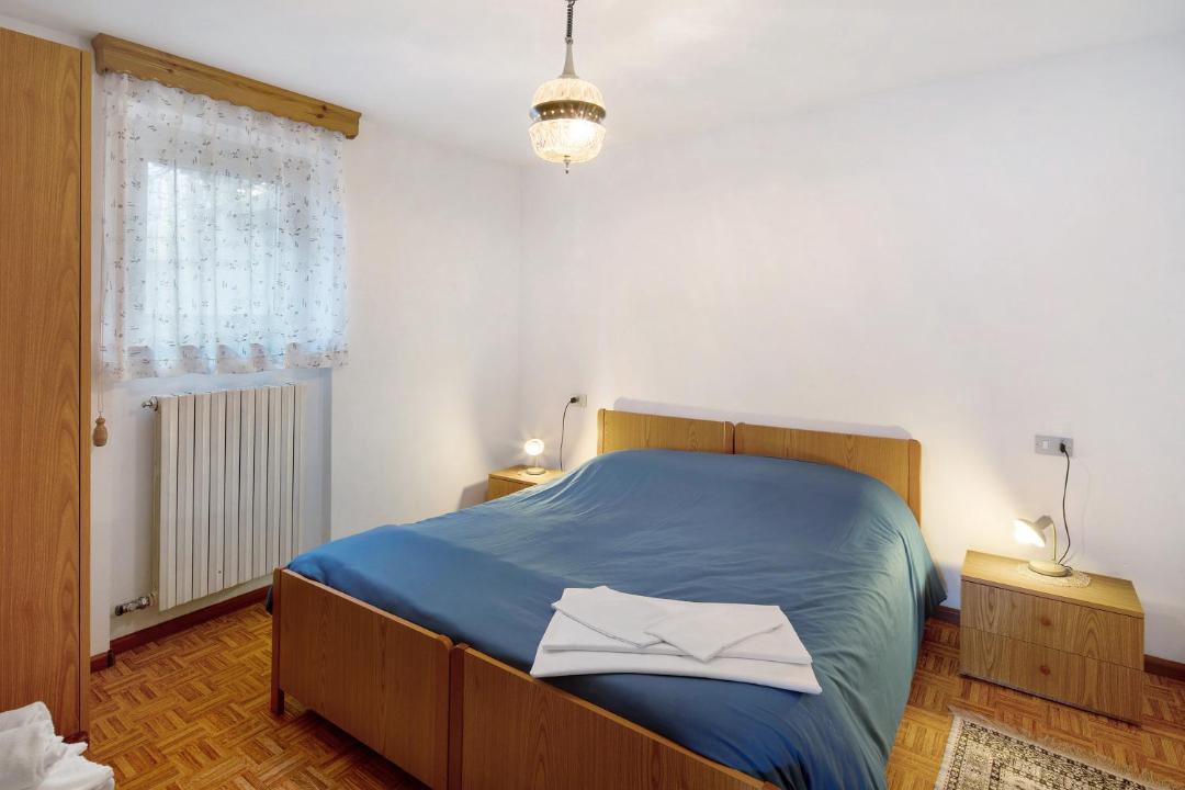 Photo of Bedroom in Caviola