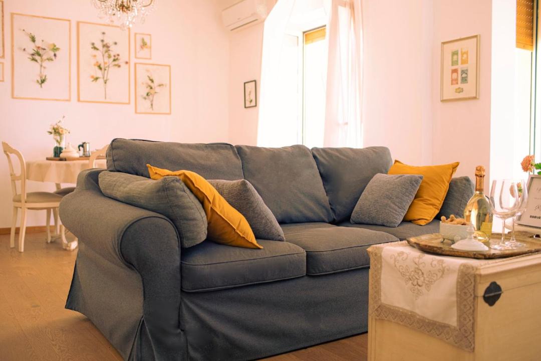 Photo of Livingroom in Quartiere XX Ardeatino