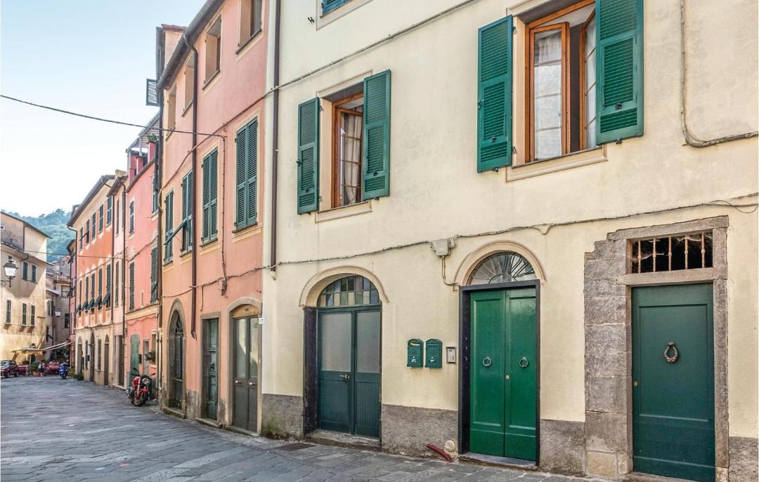 Photo of Buildings in Varese Ligure