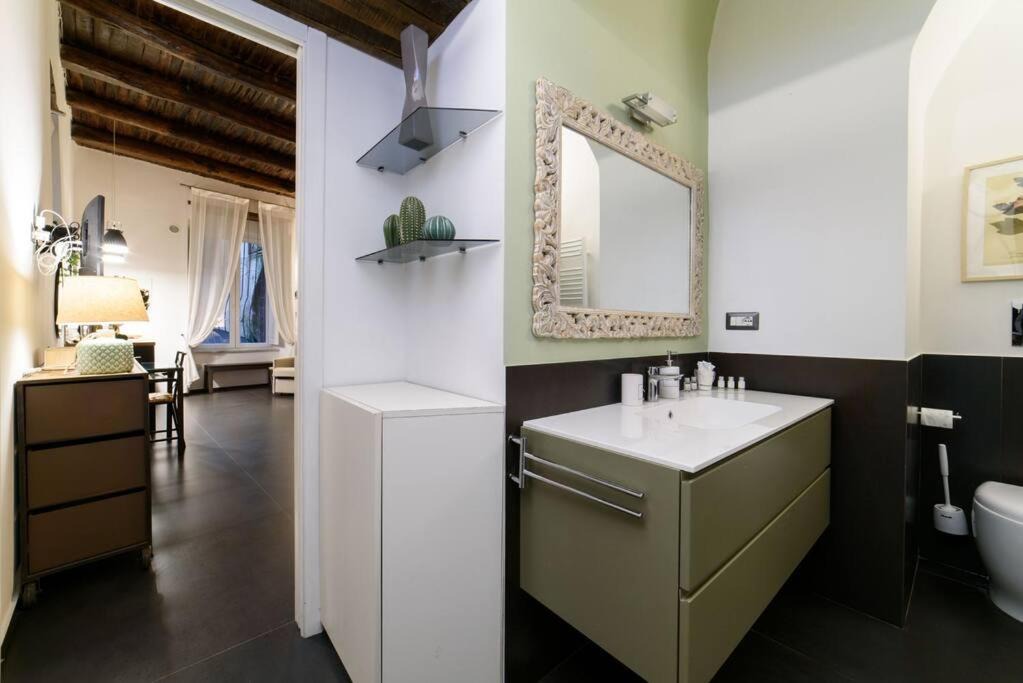 Photo of Bathroom in Rione Duomo