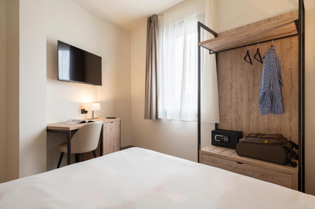 Photo of Bedroom in San Martino Siccomario