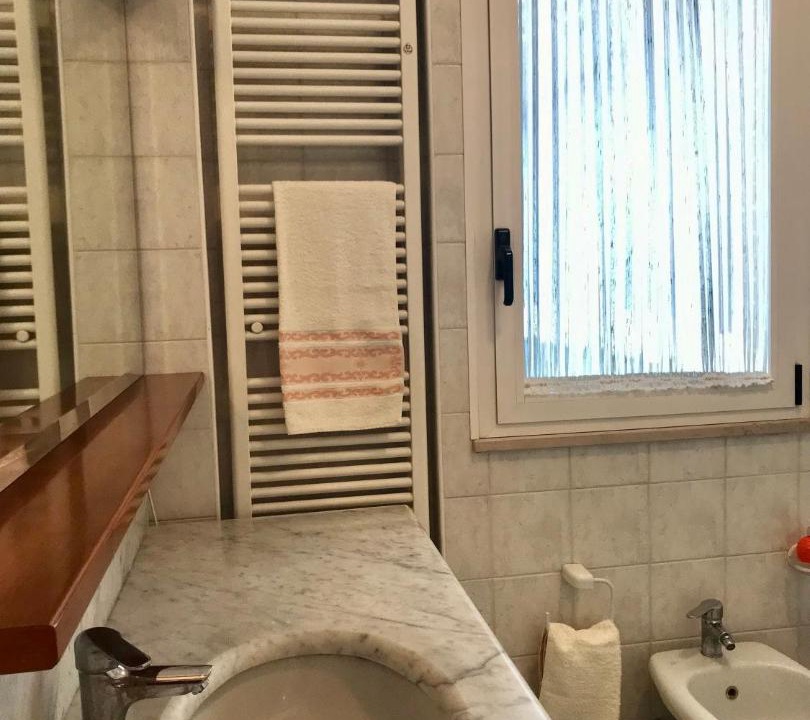 Photo of Bathroom in Marebello