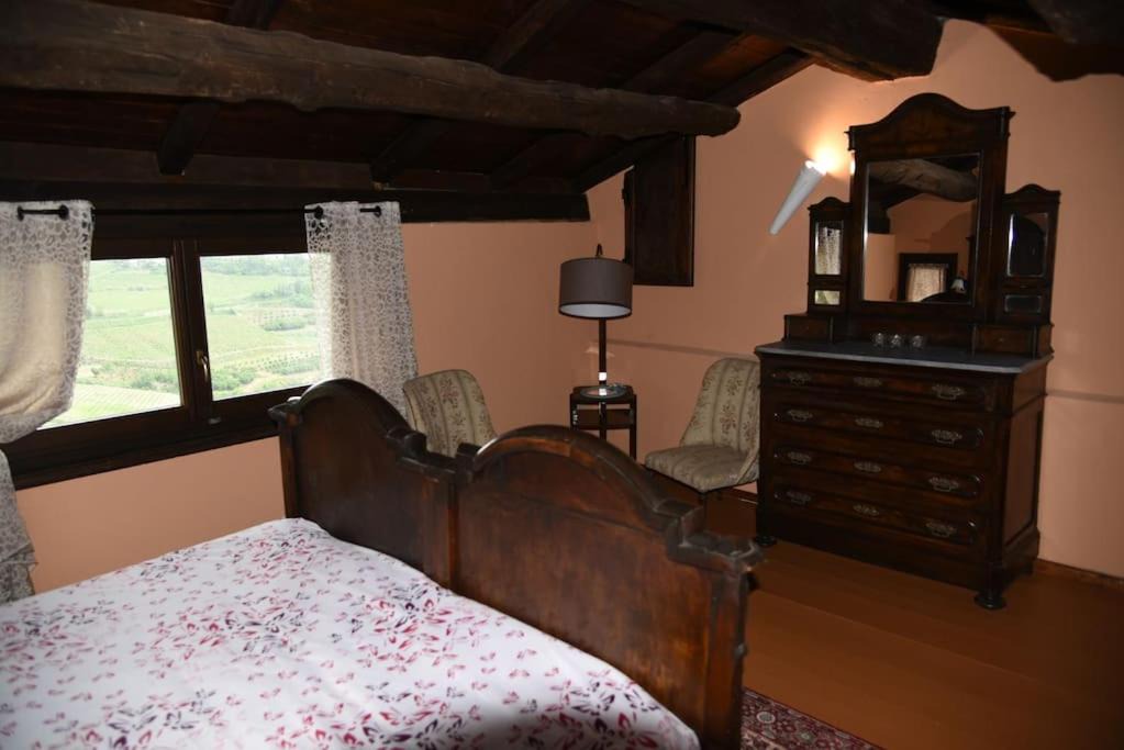 Photo of Bedroom in Montabone