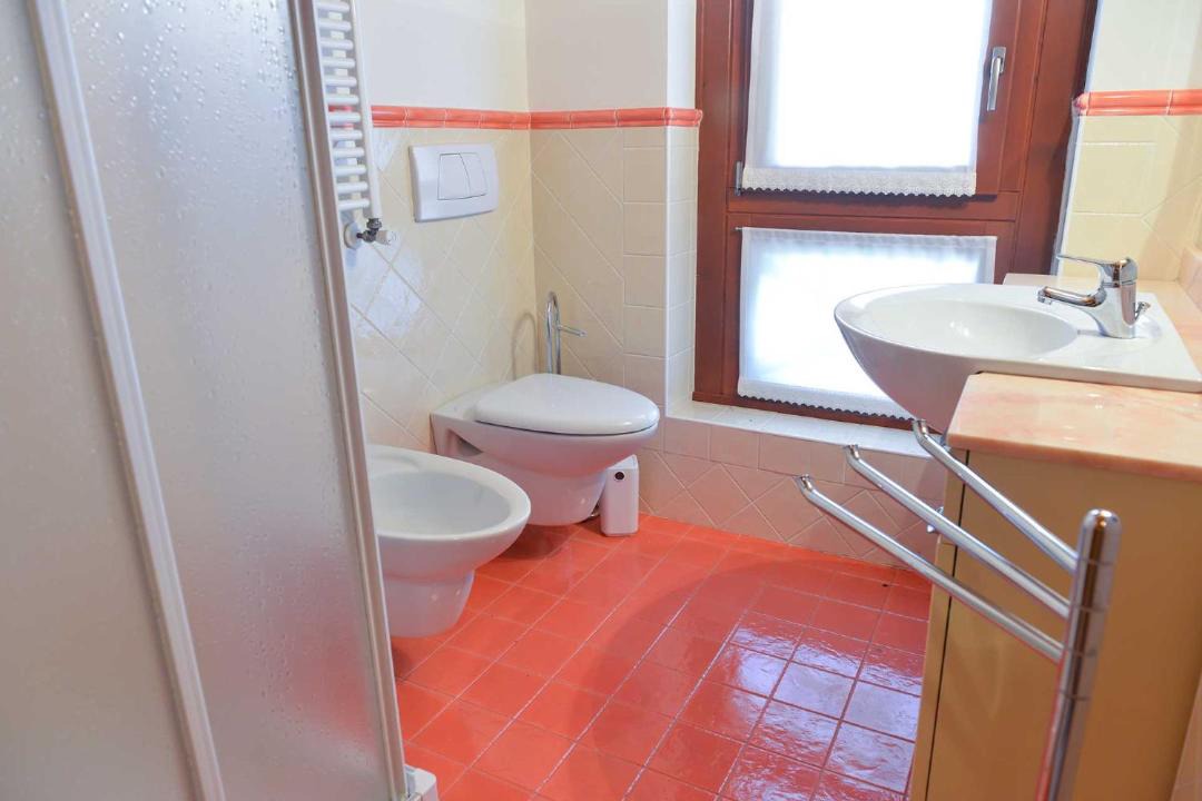Photo of Bathroom in Monclassico