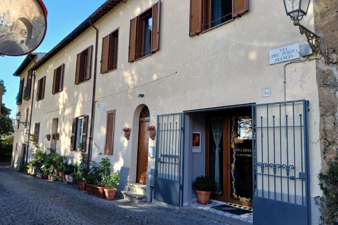 Photo of Others in Tuscania