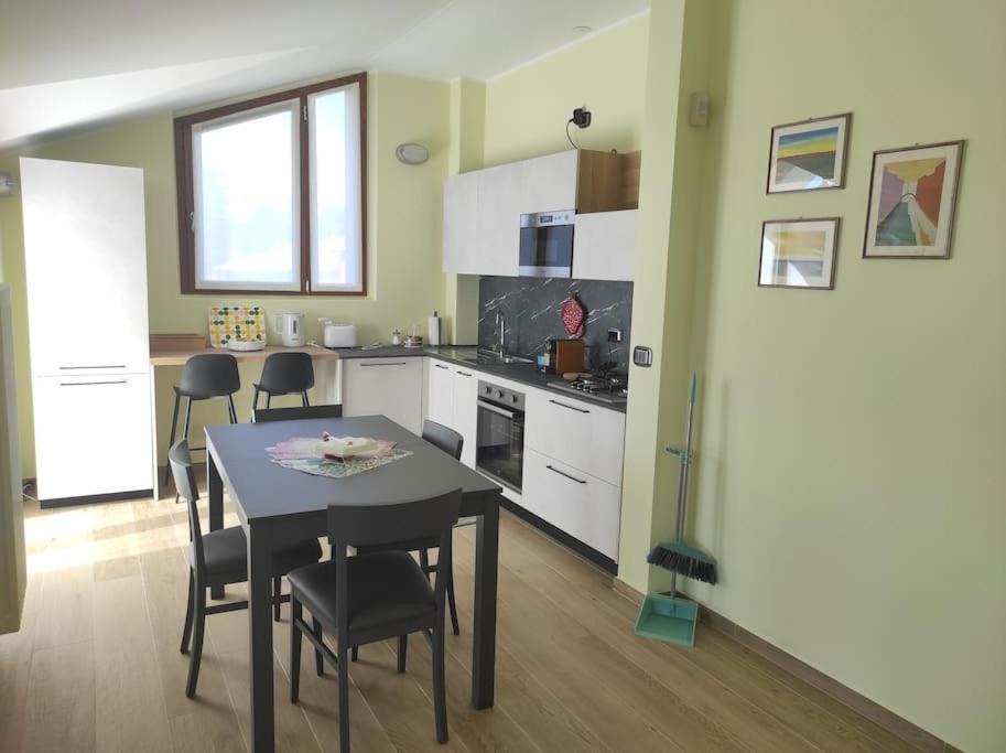 Photo of Kitchen in Locate Varesino