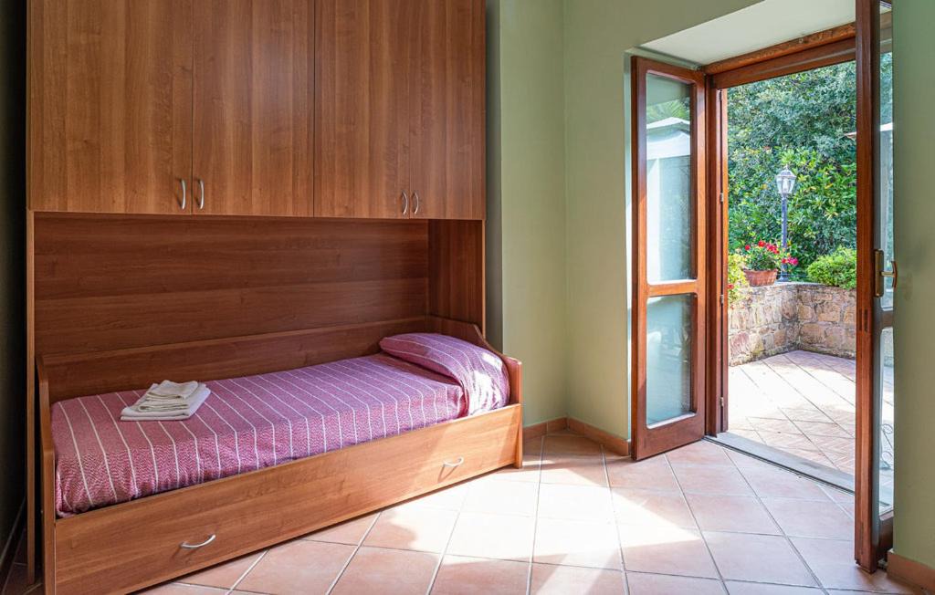 Photo of Bedroom in Castellabate