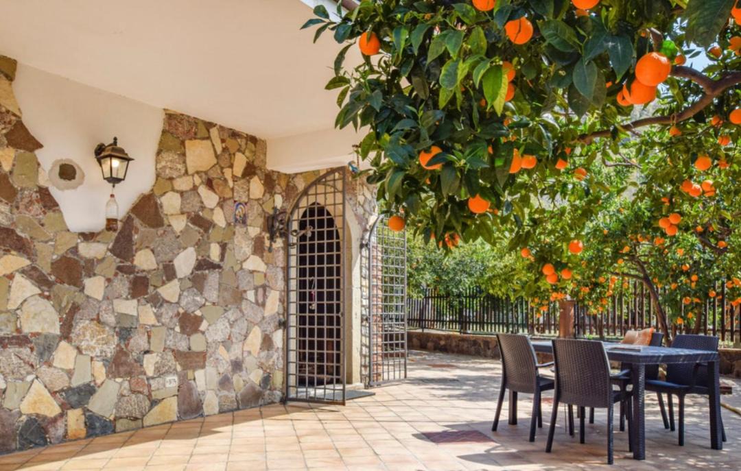 Photo of Patio Balcony in Gaggi