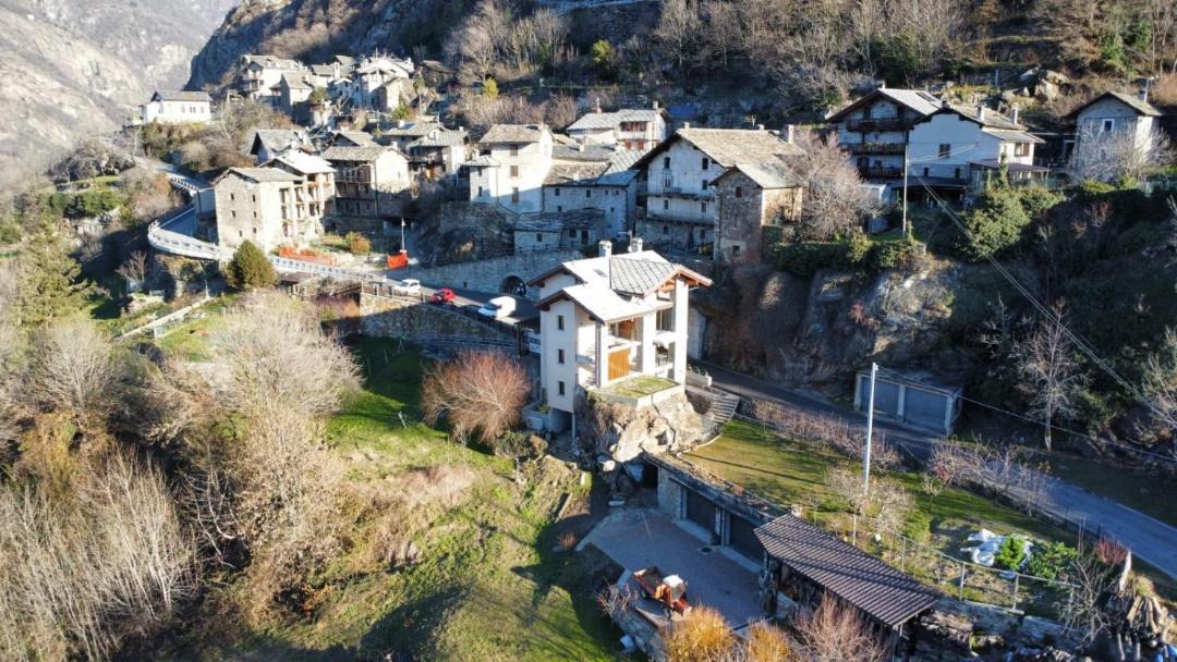 Photo of Buildings in Pont-Saint-Martin