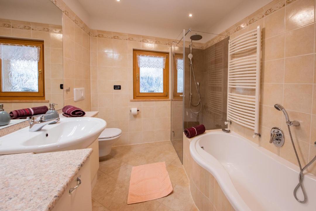 Photo of Bathroom in Santa Valburga