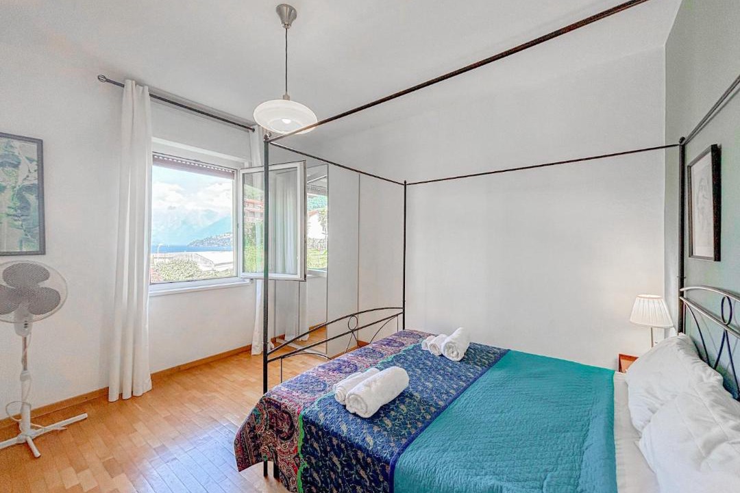 Photo of Bedroom in Calozzo