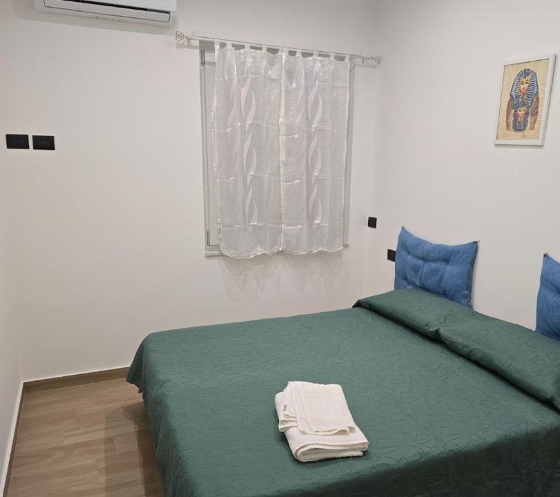 Photo of Bedroom in Crotone