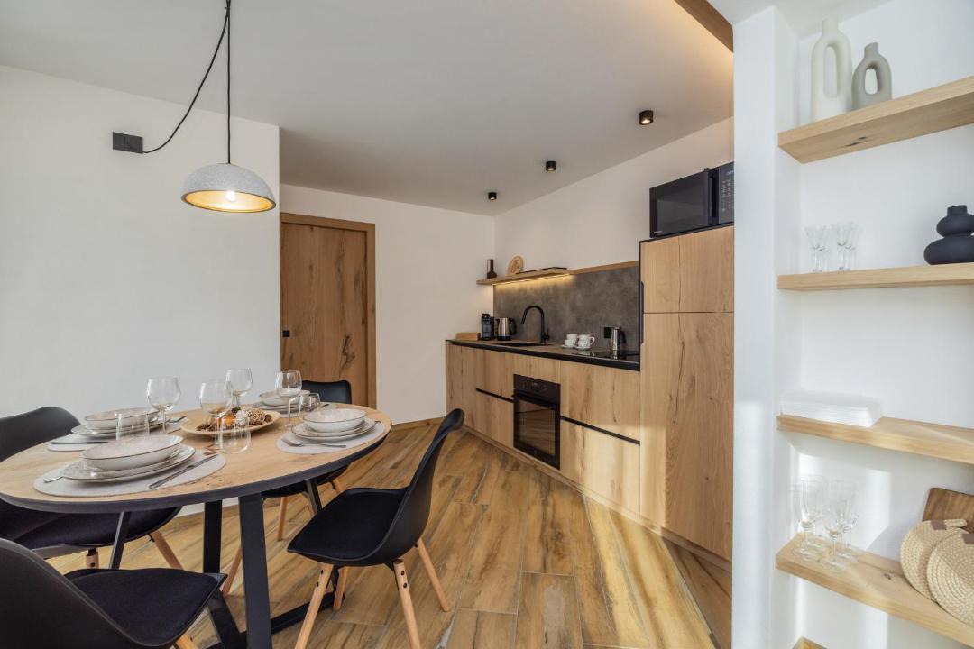 Photo of Kitchen in Male