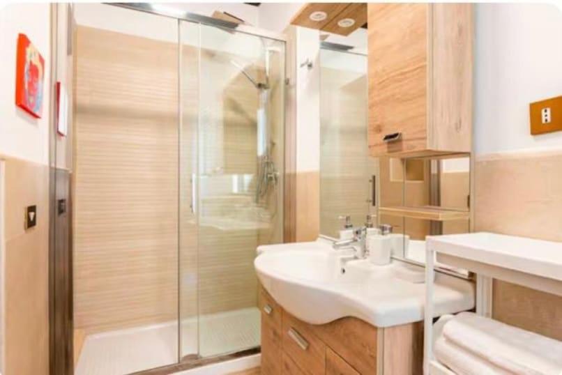 Photo of Bathroom in Rione VII Regola