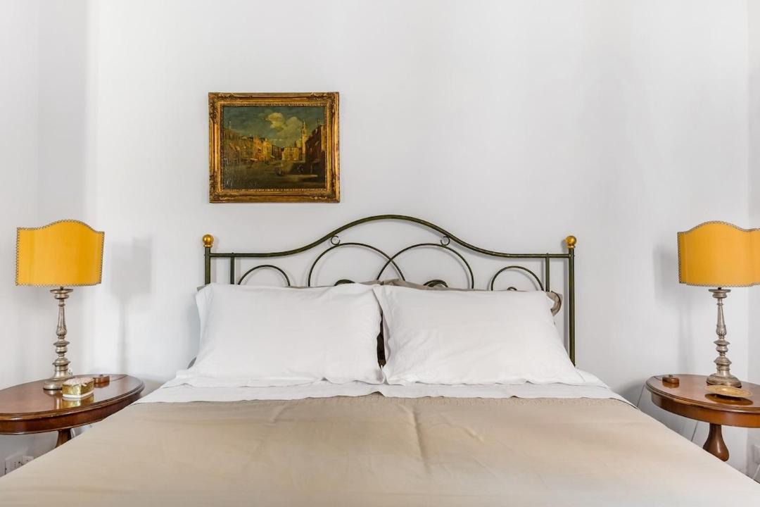 Photo of Bedroom in Dorsoduro