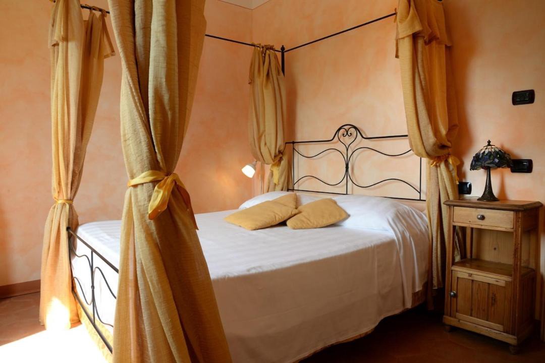 Photo of Bedroom in Paciano