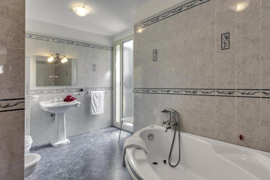 Photo of Bathroom in Marina di Ragusa