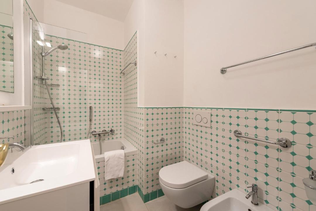 Photo of Bathroom in Recco