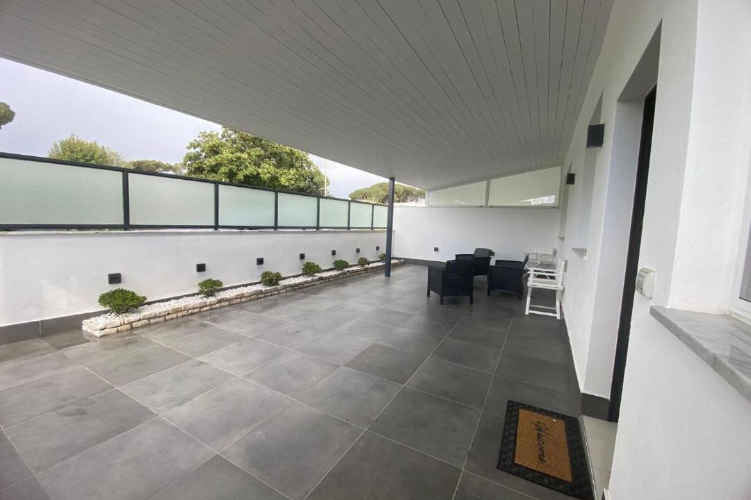 Photo of Patio Balcony in Latina Lido